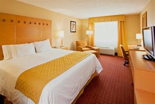 фото отеля Holiday Inn Express Saltillo Zona Aeropuerto