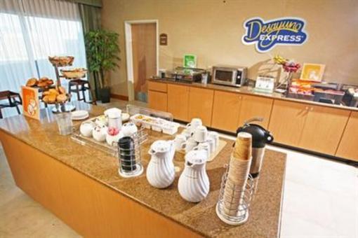 фото отеля Holiday Inn Express Saltillo Zona Aeropuerto