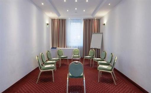 фото отеля BEST WESTERN Premier Bayerischer Hof