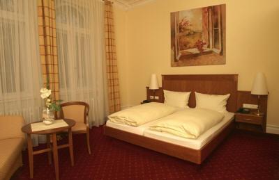 фото отеля Hotel Schweizer Hof Baden-Baden