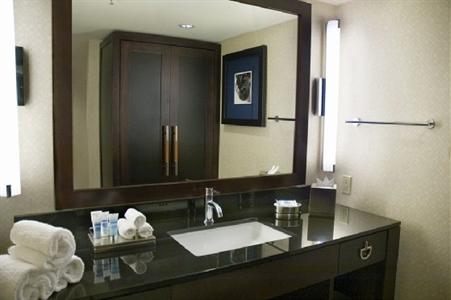 фото отеля Renaissance Phoenix Downtown