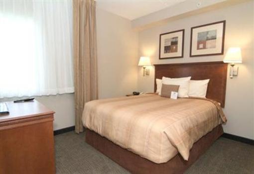 фото отеля Candlewood Suites Bluffton-Hilton Head