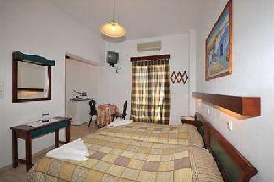 фото отеля Fomithea Hotel Kamari