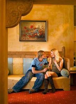 фото отеля Adler Hotel Villabassa