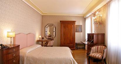 фото отеля Ca' del Borgo
