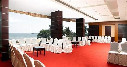 фото отеля The Quilon Beach Hotel & Convention Centre