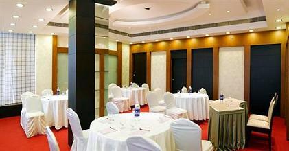фото отеля The Quilon Beach Hotel & Convention Centre