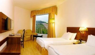 фото отеля The Quilon Beach Hotel & Convention Centre