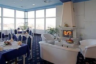 фото отеля Top Hotel Prague & Congress Center