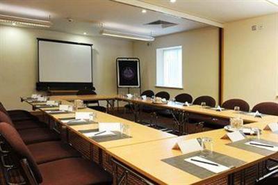 фото отеля Village Hotel Sandling Maidstone