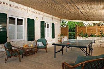 фото отеля Paxos Club Apartments