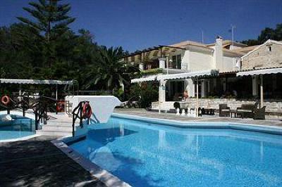 фото отеля Paxos Club Apartments