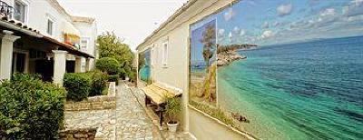 фото отеля Paxos Club Apartments