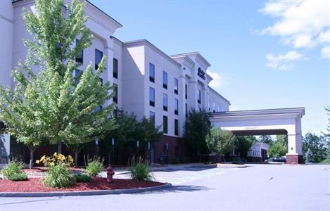 фото отеля Hampton Inn & Suites Manchester - Bedford