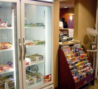 фото отеля Hampton Inn & Suites Manchester - Bedford