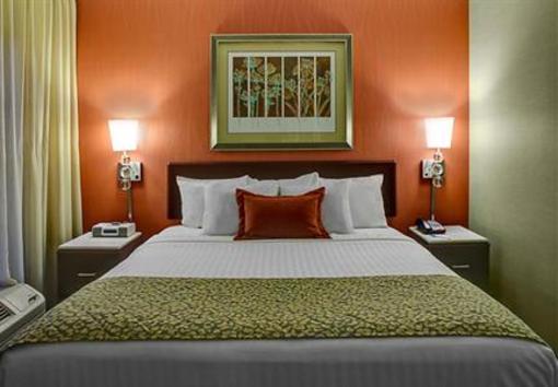 фото отеля SpringHill Suites Memphis Downtown