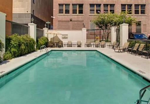 фото отеля SpringHill Suites Memphis Downtown