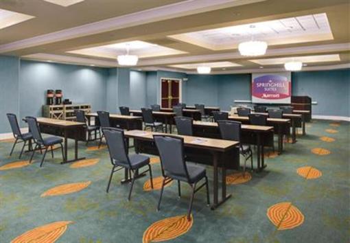 фото отеля SpringHill Suites Memphis Downtown