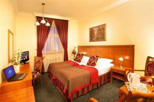 фото отеля The Green Garden Hotel
