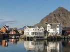 фото отеля Henningsvaer Bryggehotell