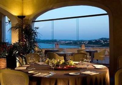 фото отеля Colonna Beach Hotel & Resort Arzachena