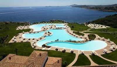 фото отеля Colonna Beach Hotel & Resort Arzachena