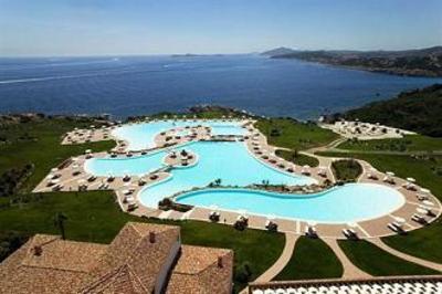 фото отеля Colonna Beach Hotel & Resort Arzachena