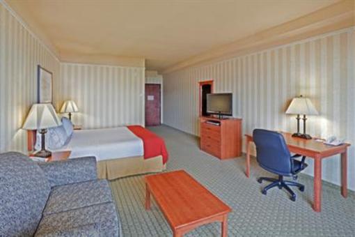 фото отеля Holiday Inn Express and Suites Astoria