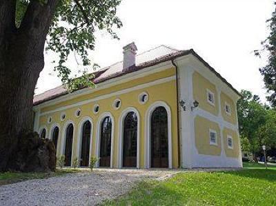 фото отеля Hotel Golf Castle Mokrice