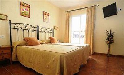 фото отеля Hostal Jayma