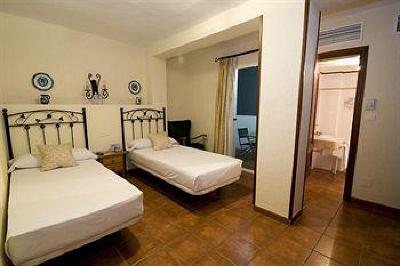 фото отеля Hostal Jayma