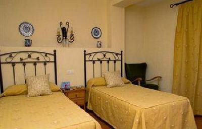 фото отеля Hostal Jayma