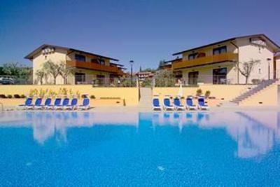 фото отеля Residence Onda Blu Hotel Manerba del Garda