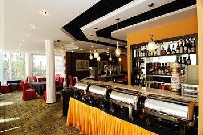 фото отеля Starway Sunshine Seacoast Villa Hotel