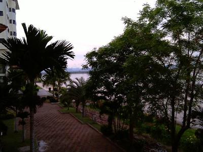 фото отеля Nakhonphanom River View