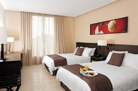 фото отеля Studio Hotel