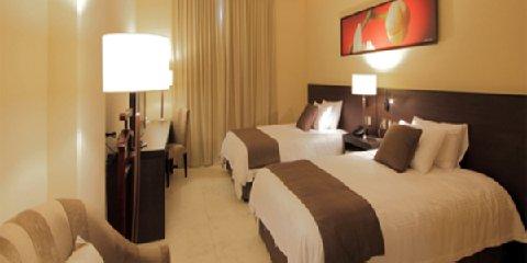 фото отеля Studio Hotel