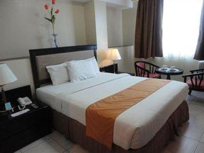 фото отеля The Maxwell Hotel Cebu City