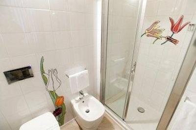 фото отеля Airone B&B Frasassi