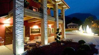 фото отеля Airone B&B Frasassi