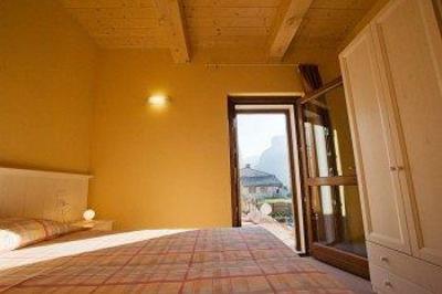 фото отеля Airone B&B Frasassi