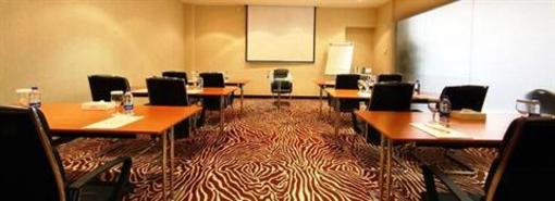 фото отеля Tulip Inn FZ LLC