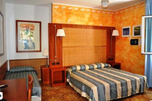 фото отеля Hotel Etna Caorle