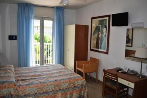 фото отеля Hotel Etna Caorle