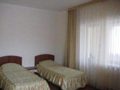 фото отеля Henry II Hotel
