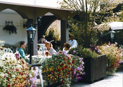 фото отеля Hotel Restaurant Bierhausle Freiburg im Breisgau