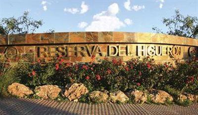 фото отеля Apartamentos Reserva del Higuerón Deluxe & Spa