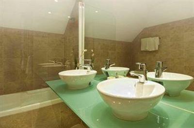фото отеля Apartamentos Reserva del Higuerón Deluxe & Spa