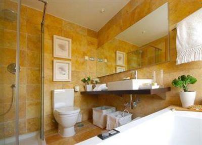 фото отеля Apartamentos Reserva del Higuerón Deluxe & Spa