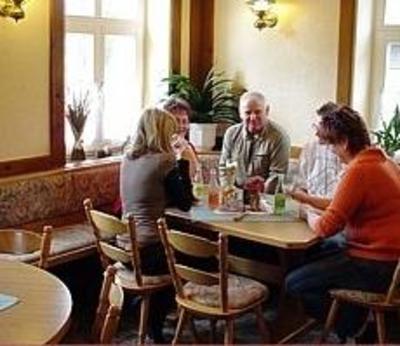 фото отеля Zur Wartburg Gasthaus und Pension